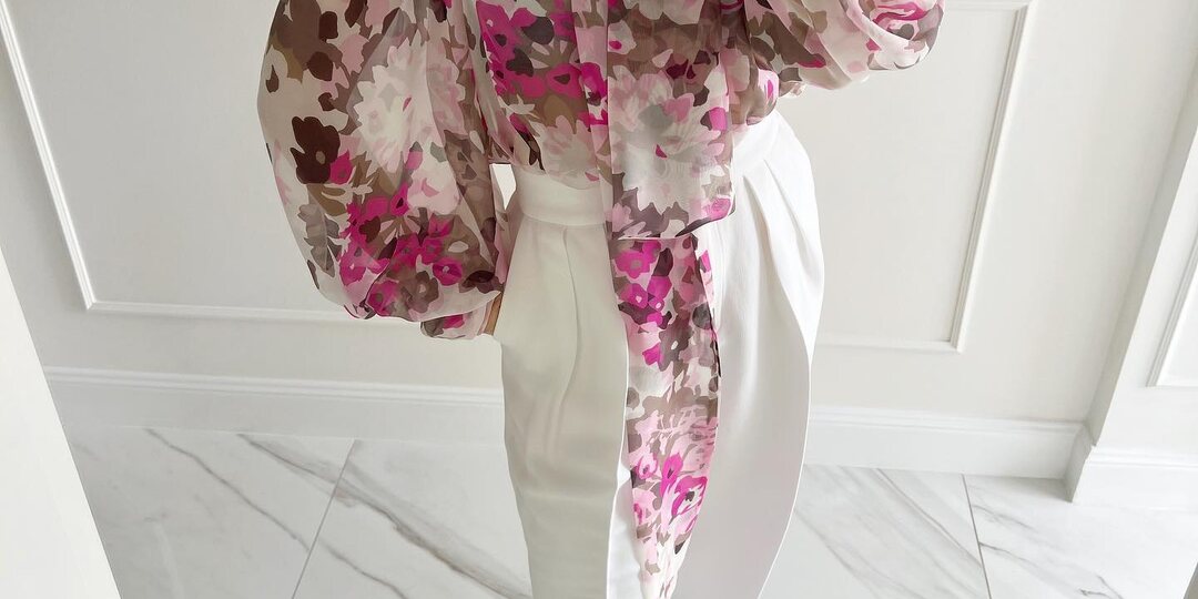 Модные блузки весна-лето 2025: 6 трендов сезона, которые точно не останутся незамеченными