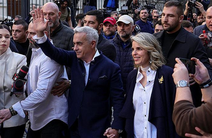     Кэлин Джорджеску.Inquam Photos/Octav Ganea/Reuters