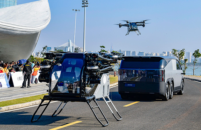    Прототип первого в мире модульного летающего автомобиля массового производства на презентации в Хайнане.Su Bikun/VCG/TASS