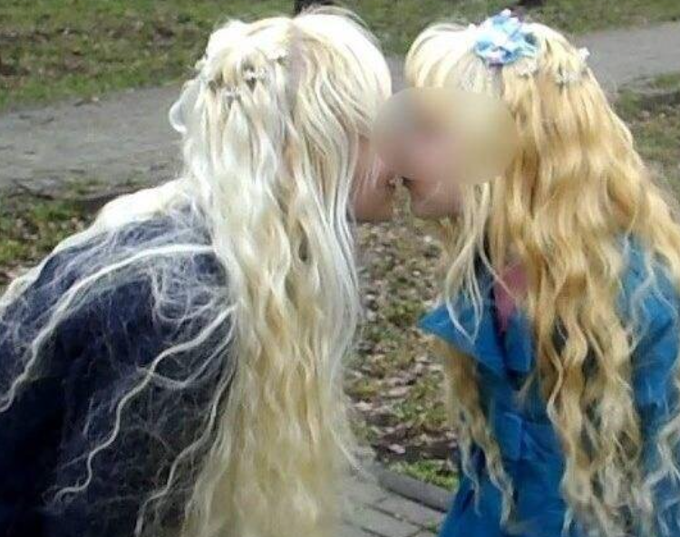 Дочери Дины: соцсети