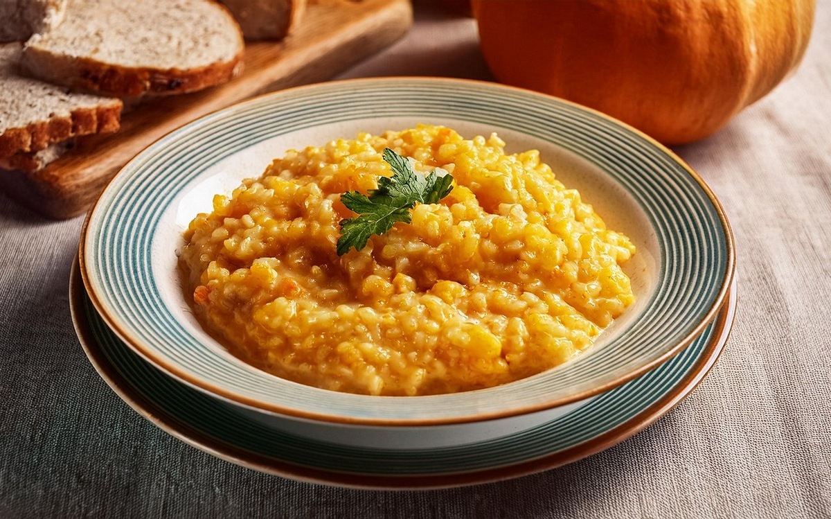 Тыквенная каша станет вашим любимым завтраком: 2 рецепта с рисом и пшеном для идеального вкуса / Фото: Pogovorim.by
