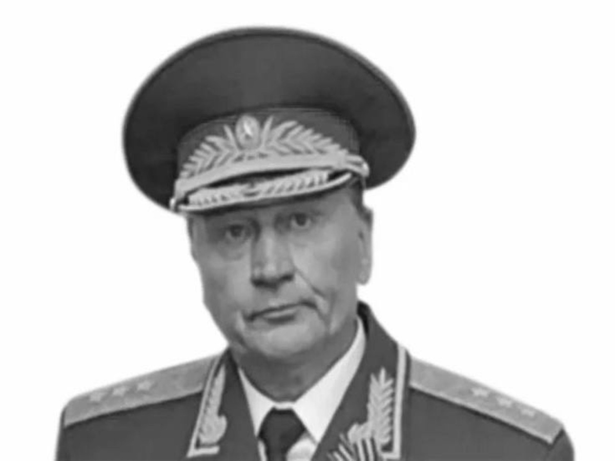     Скончался бывший начальник Управления «А» ФСБ России генерал-полковник Александр Мирошниченко