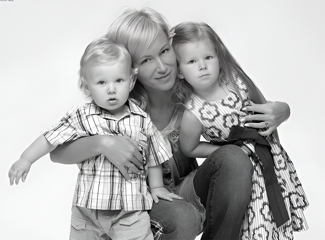 Марина Малафеева с детьми