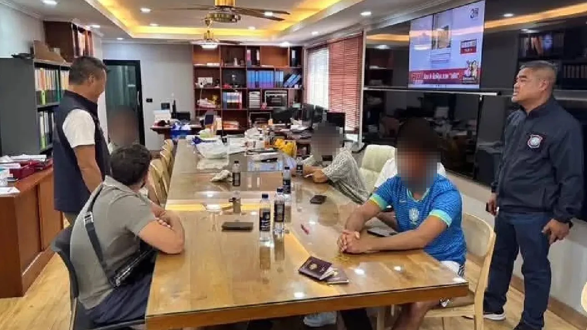 Что бы не сказали в свое оправдание эти трое, нет им прощения. 