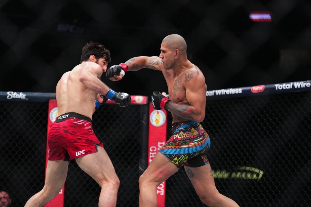    Фото: Официальная группа UFC во Вконтакте