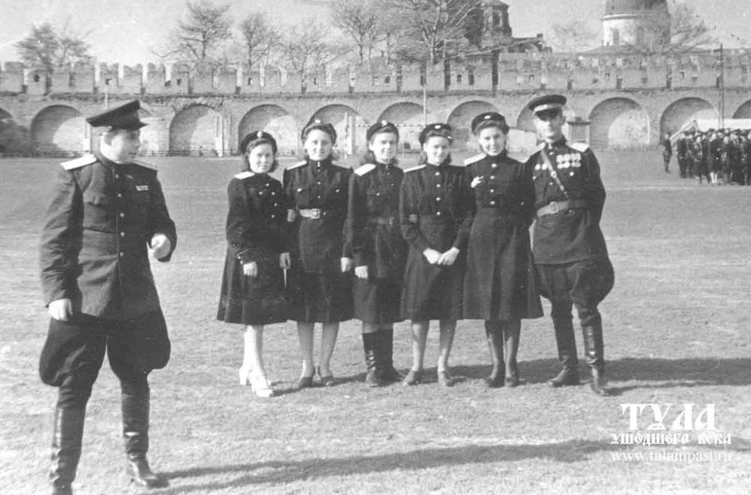 Начало 1950-х годов. Работники милиции в Тульском кремле