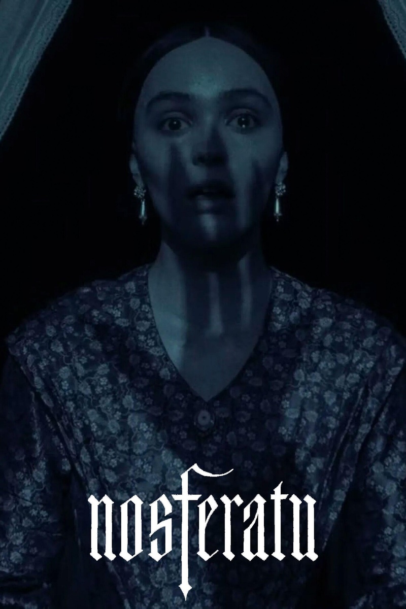 Лили-Роуз Депп очень реалистично изображает захваченную демоном личность. В конце концов она признает зло и уничтожит его.