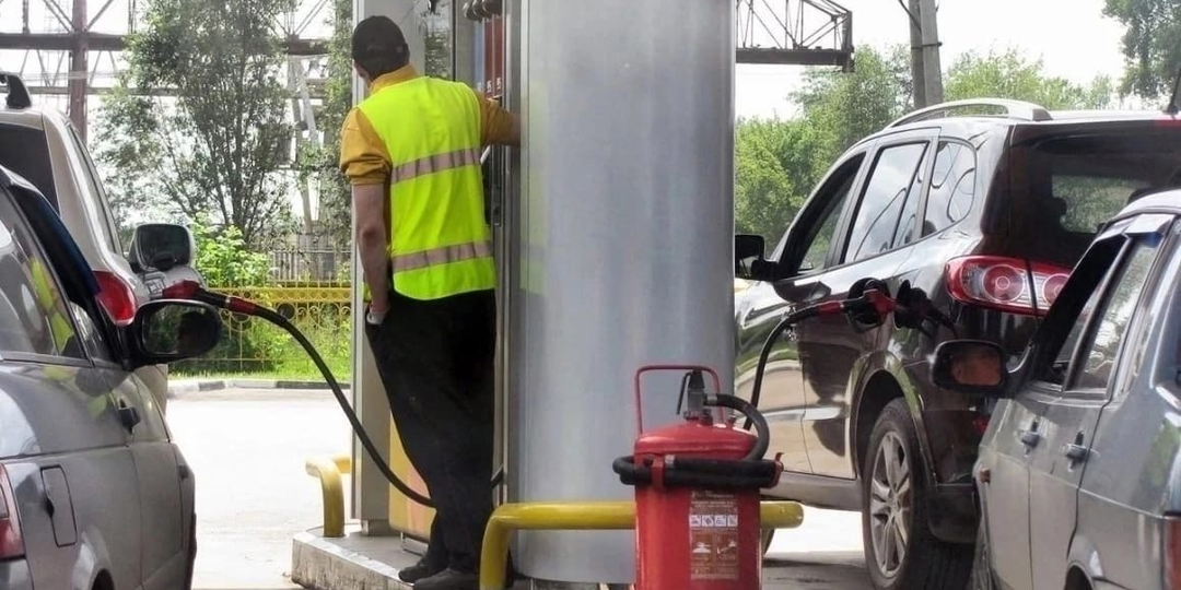 Нас надувают на АЗС? Рассказываю каким образом мы теряем деньги на заправках