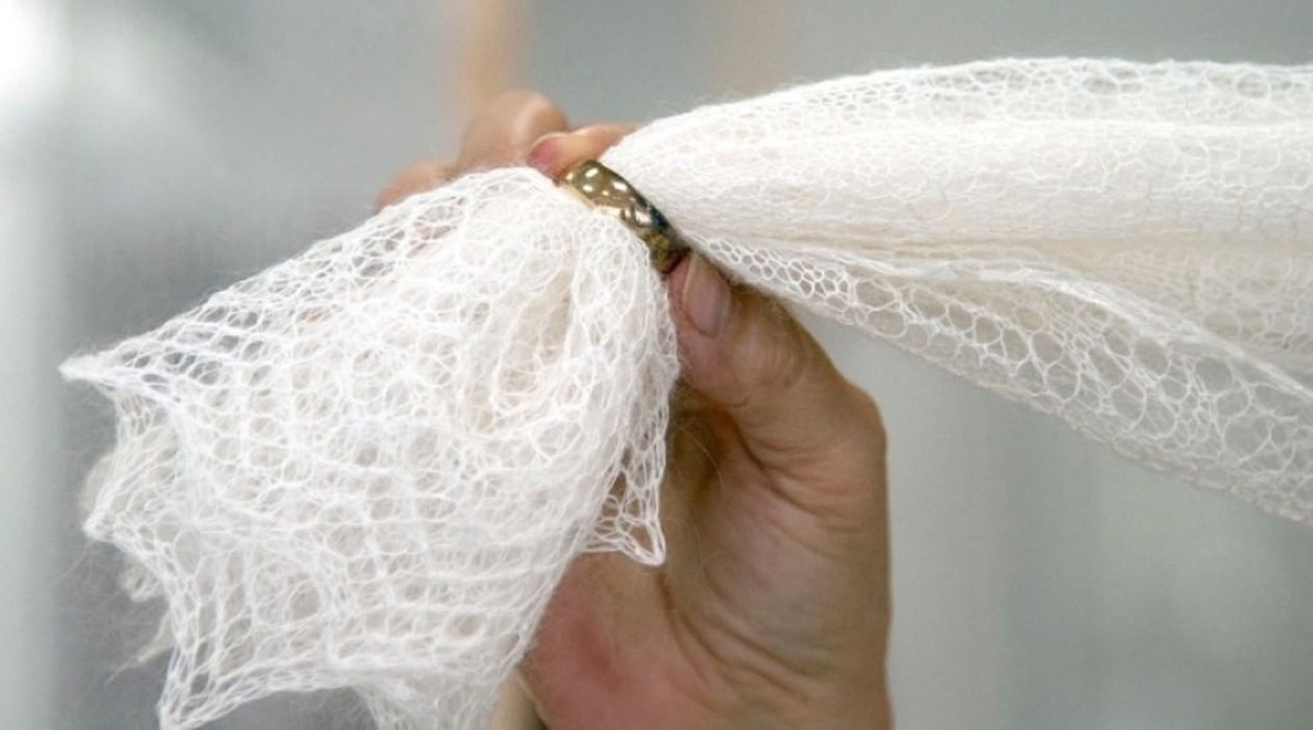 Оренбургский пуховый платок