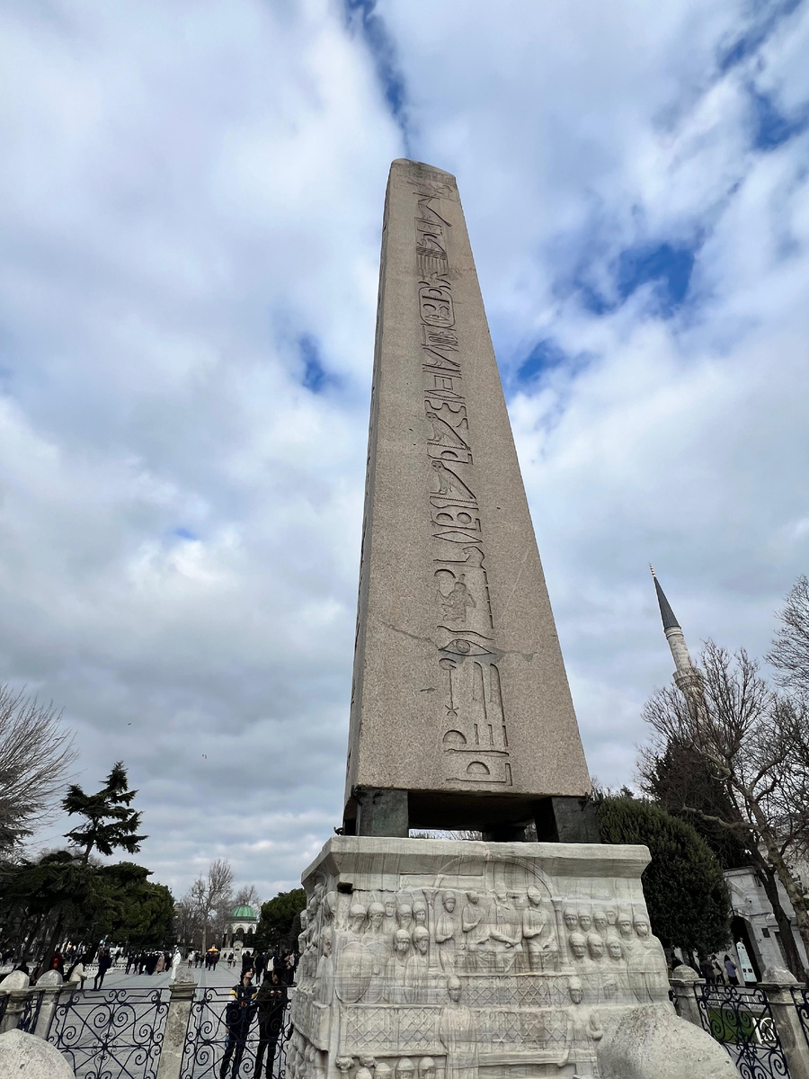 Обелиск