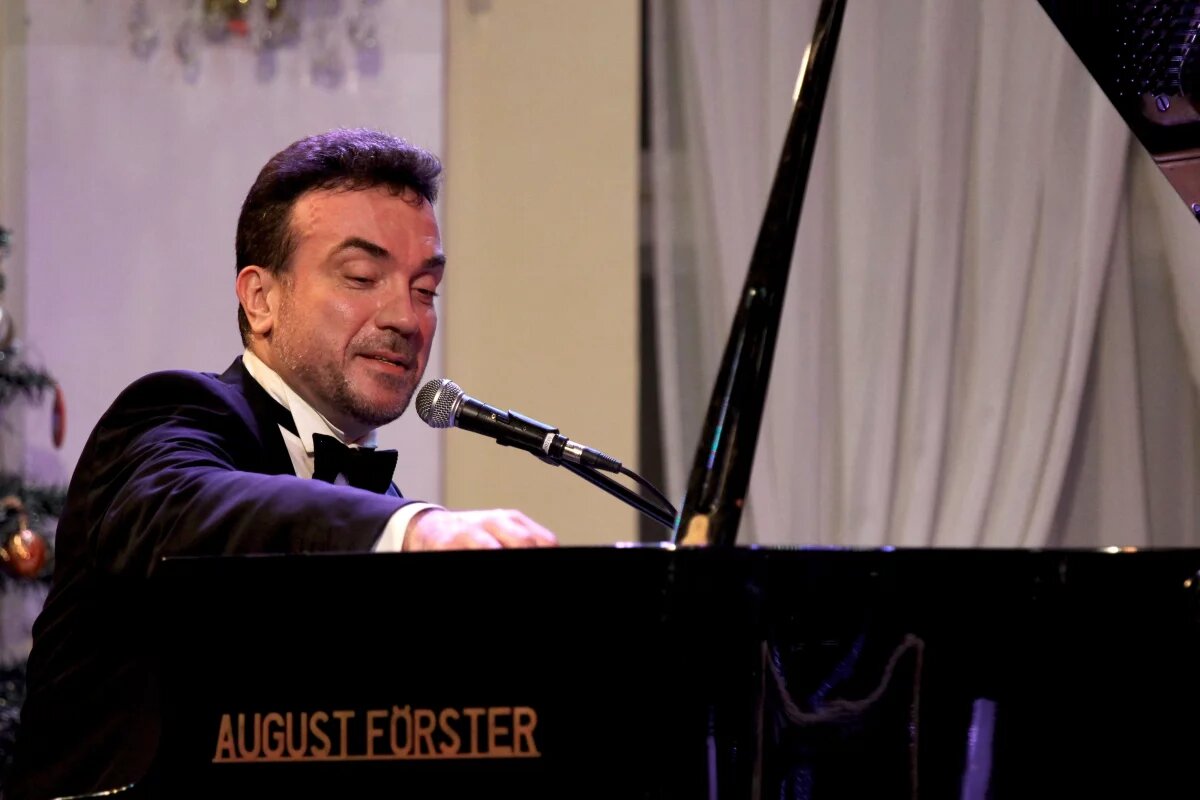    Сергей Жилин.