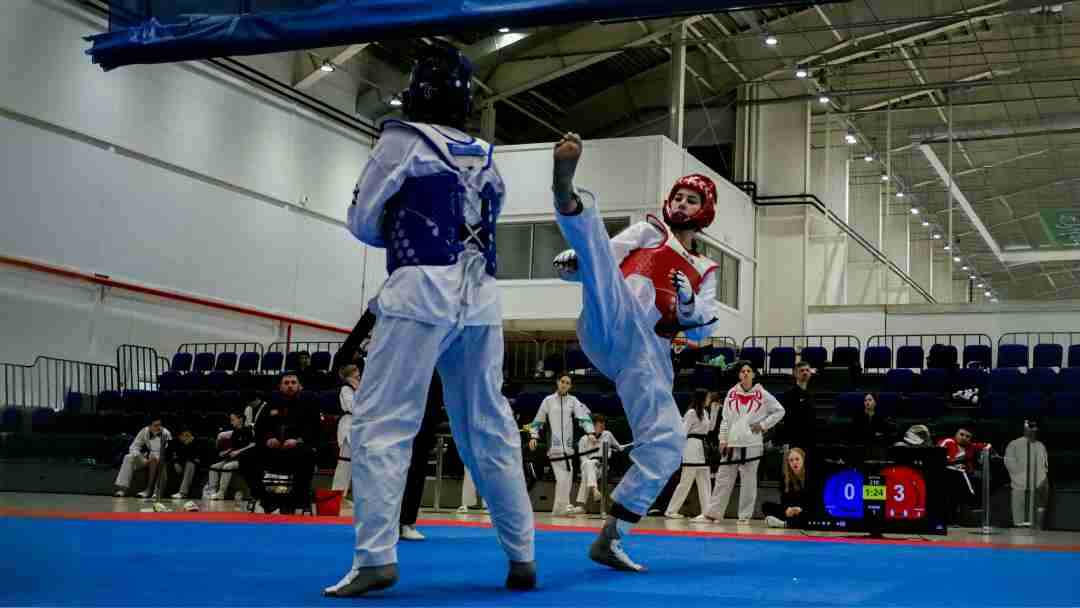    В Ханты-Мансийске завершилось первенство УрФО по тхэквондо