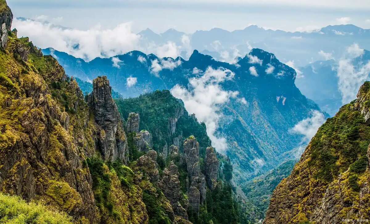 Глубины Шэньнунцзя скрывают больше тайн.