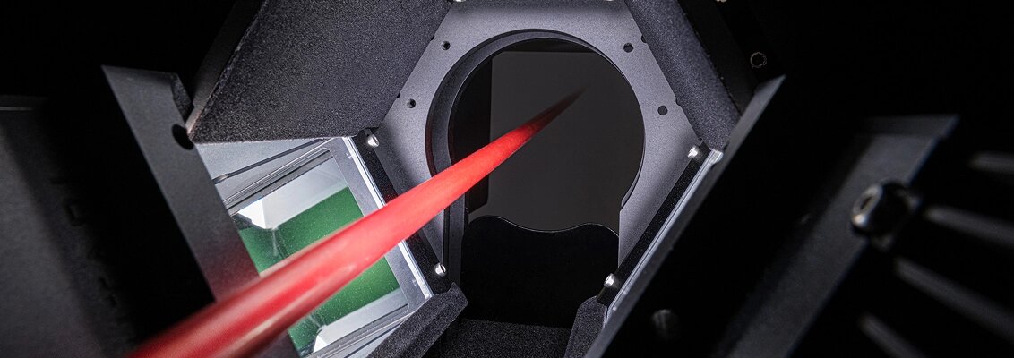 Система nLine способна анализировать различные поверхности, диаметры и структуры изделий при скорости производства до 500 метров в минуту.