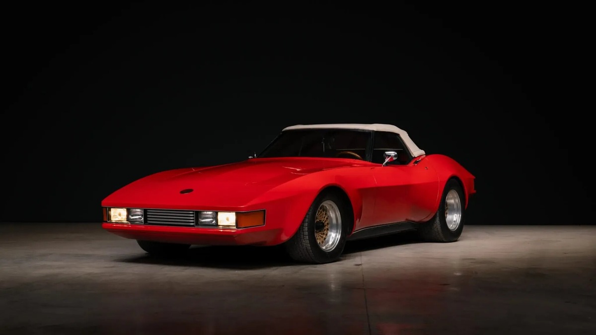 Chevrolet Corvette C3 1975 года
