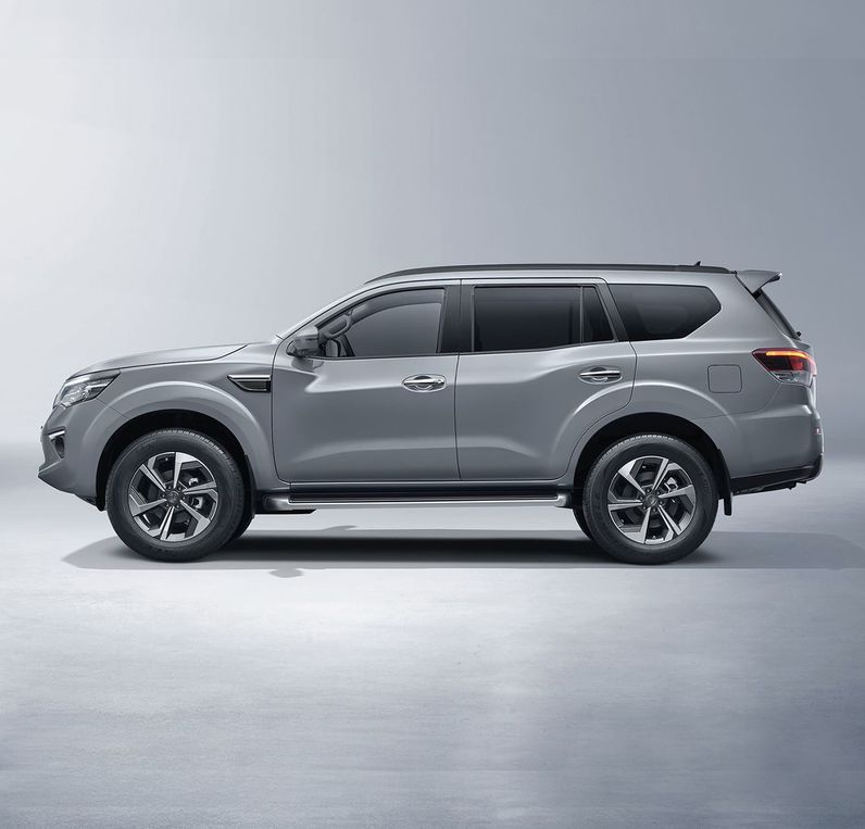 Полный привод, понижающий ряд и 3 блокировки.