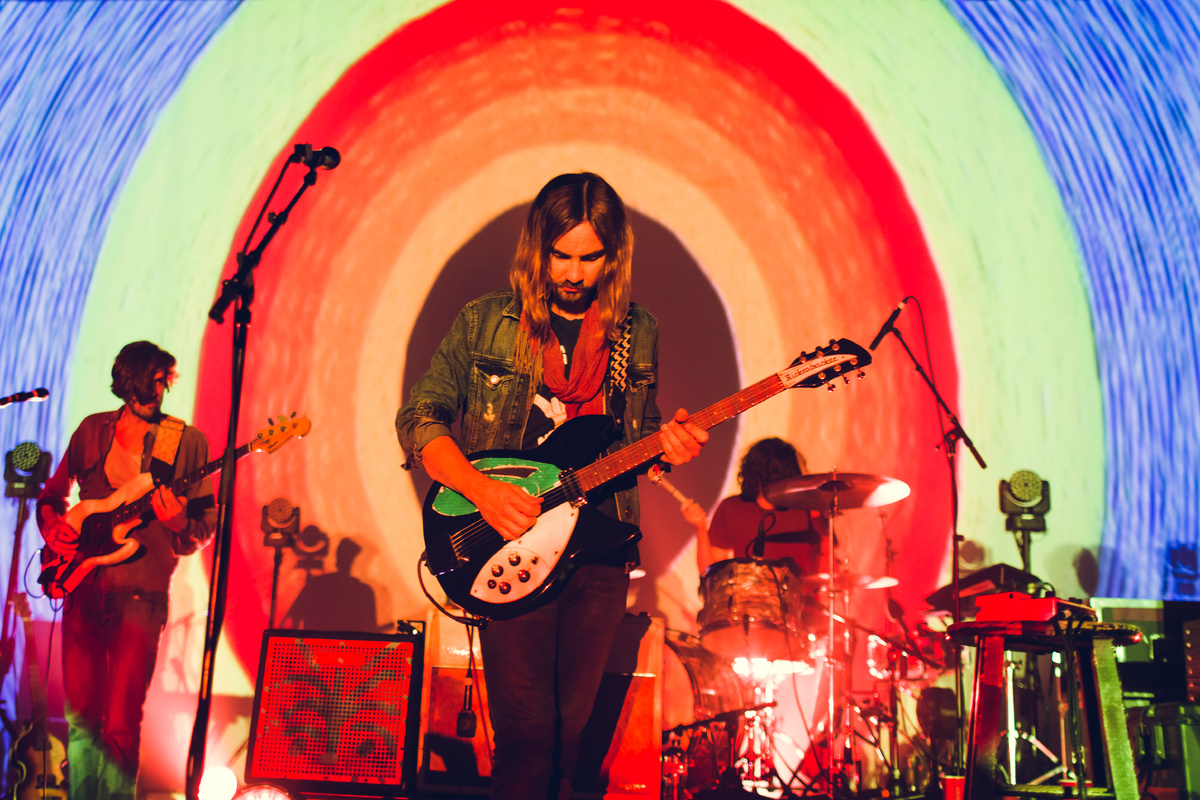  Группа Tame Impala на гастролях.