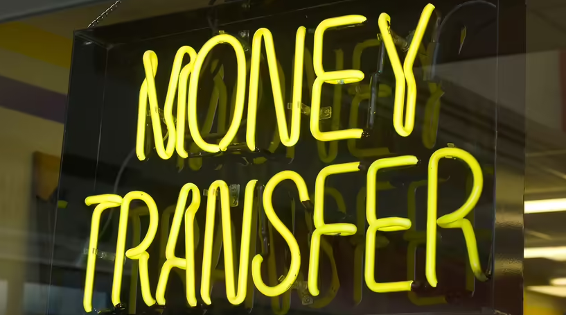 Практически невозможно купить денежный перевод онлайн, но денежные переводы довольно легко найти в сети и сделать то же самое