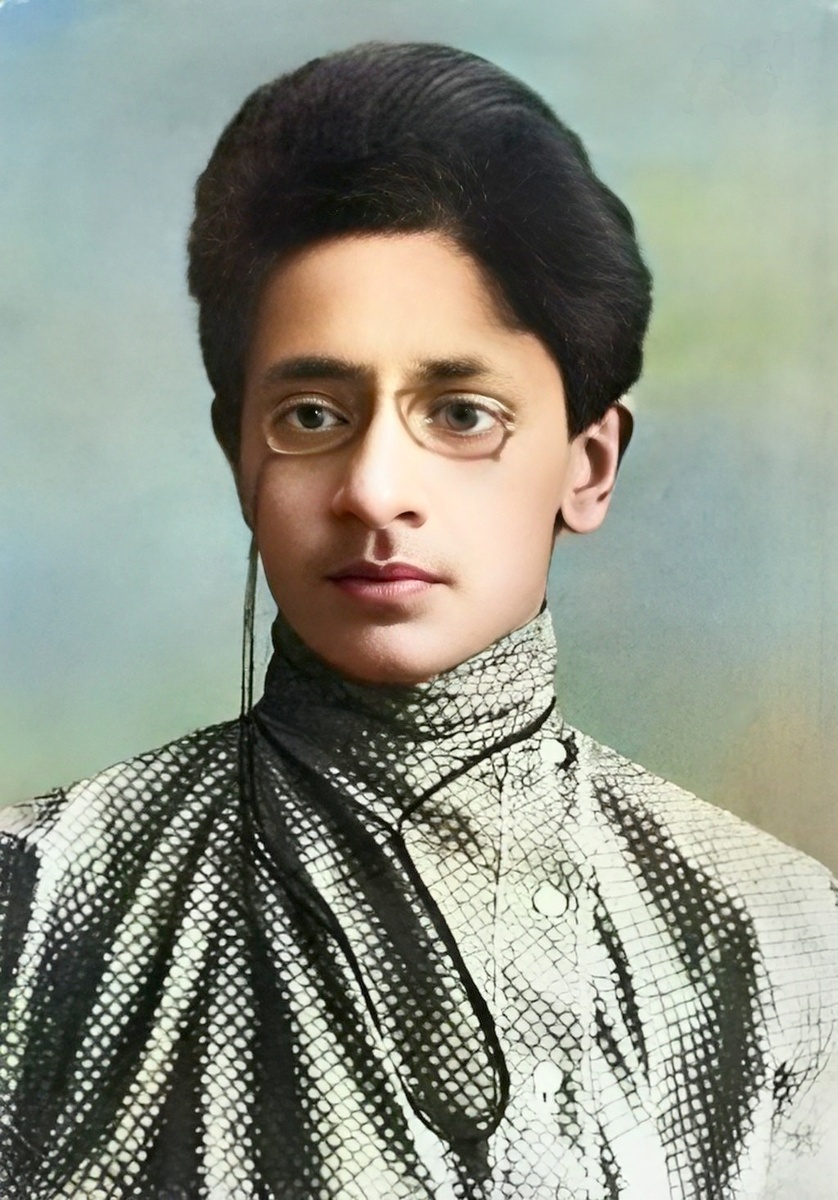 Яков Свердлов, 1904 год