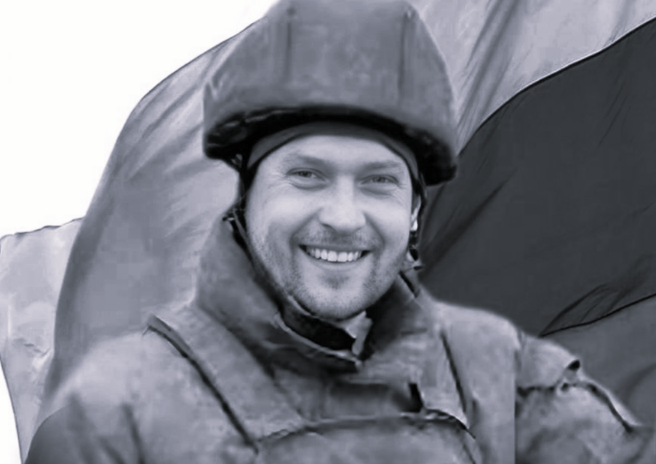    Александру было 32 года