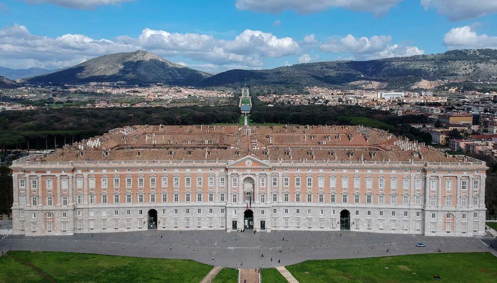 Королевский дворец в Казерте, фото из интернета