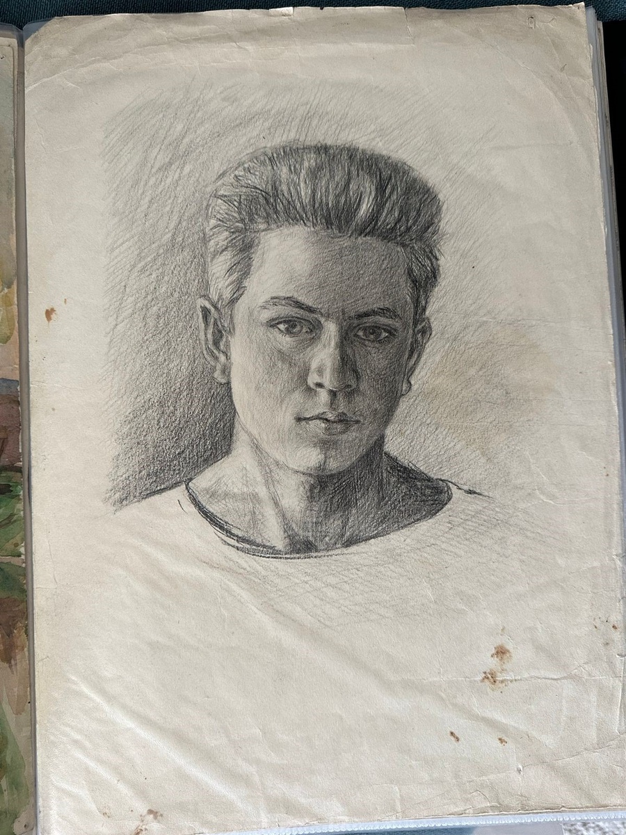 Карандаш. Автопортрет.