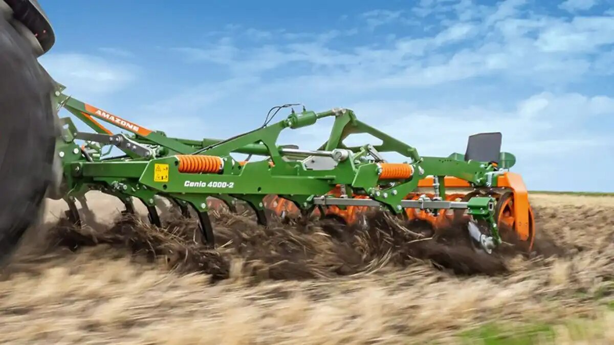 Фото: amazone.de / Amazone / agriland.ie
Новый культиватор Amazone Cenio 4000-2 в работе
