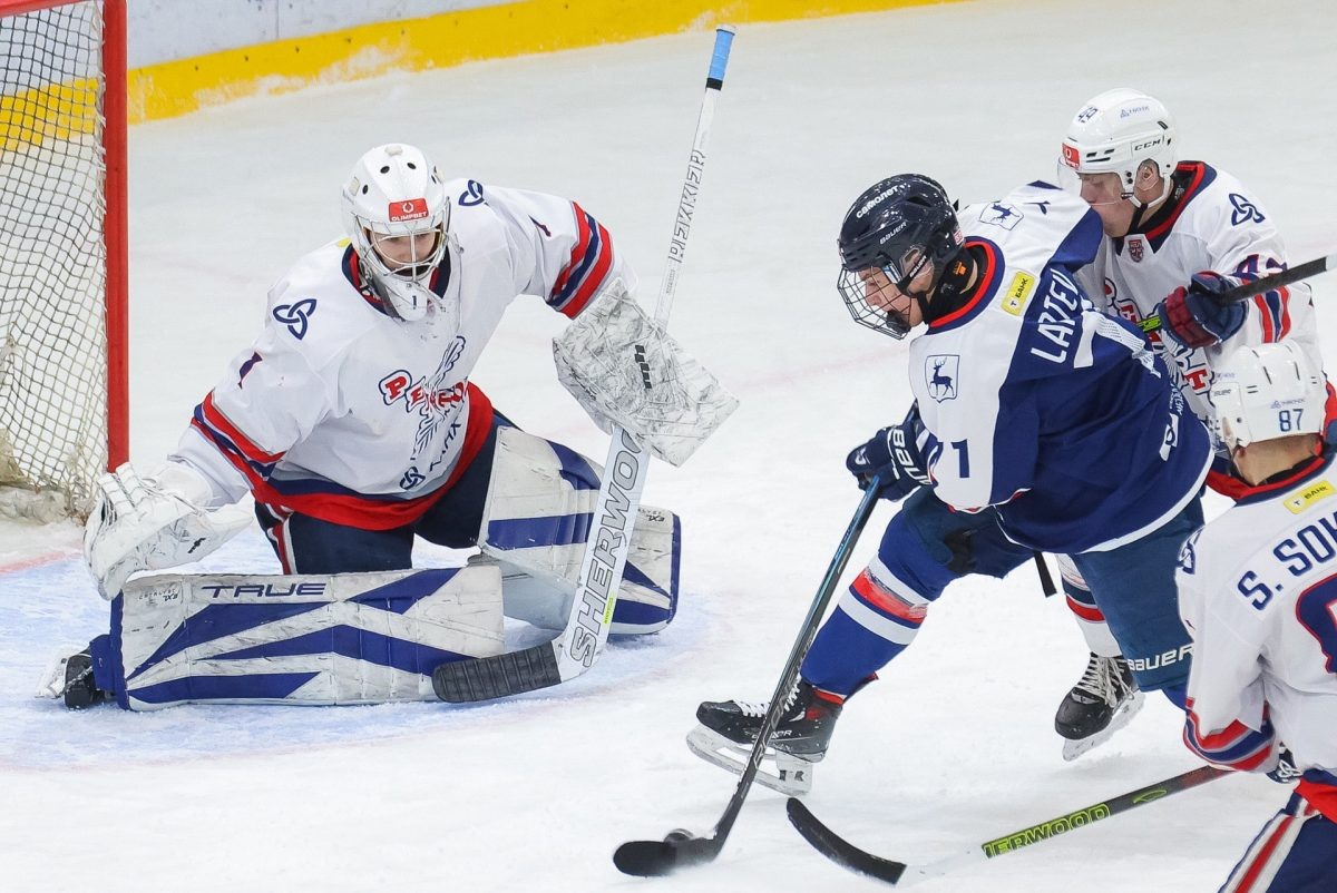    Две шайбы забросил Владимир Лаптев