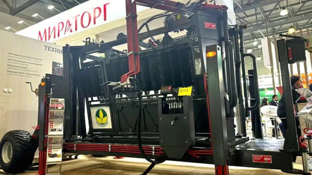 Фото: miratorg.ru / пресс-служба компании «Мираторг»
Технологическое оборудование собственного производства «Мираторг»: мобильный зоологический станок для КРС