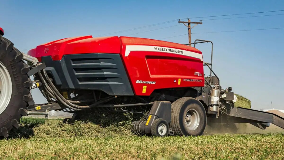 Фото: © Massey Ferguson
Новый пресс-подборщик Massey Ferguson SB 1436DB