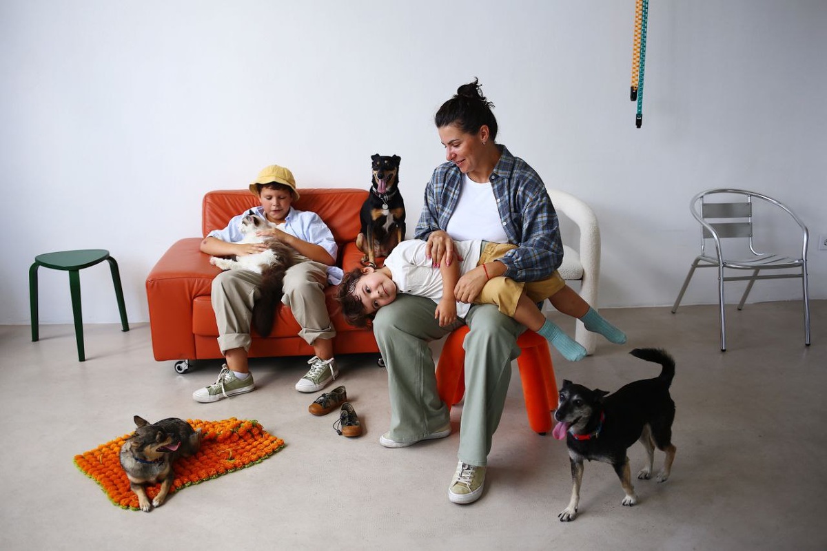 Муха идеально вписалась в семью Катерины