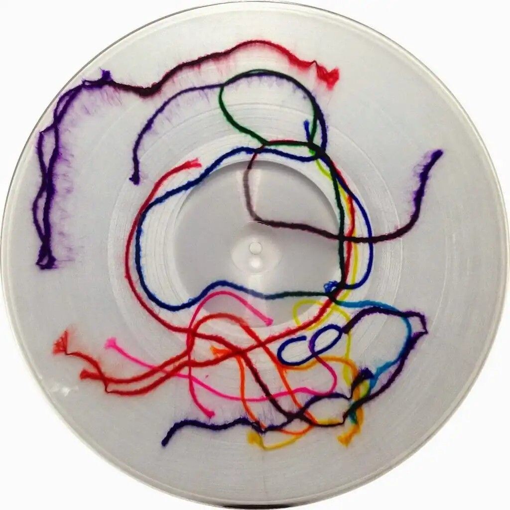 Прозрачный винил со встроенной струной