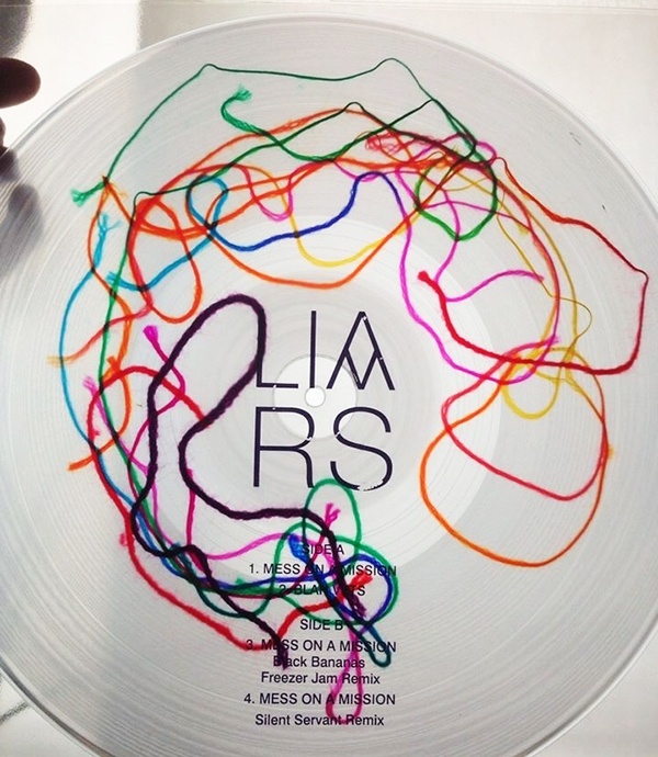 Прозрачный винил со встроенной струной