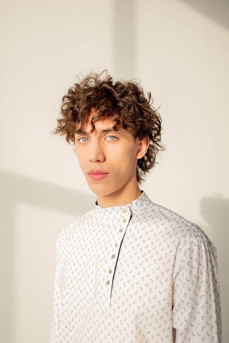 Косоворотка белая «Дикий улей», 100% хлопок, 7 300р.