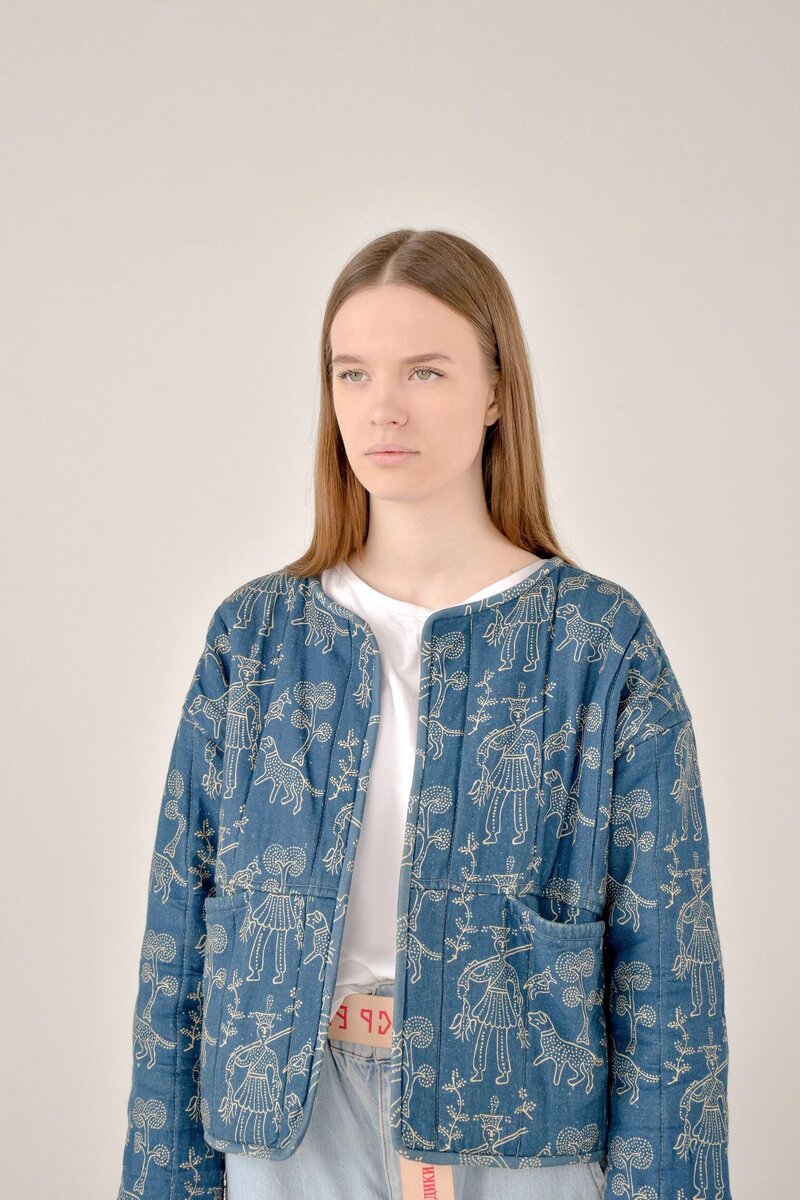 Фуфайка женская из коллекции «Набойка», 18 000 р.