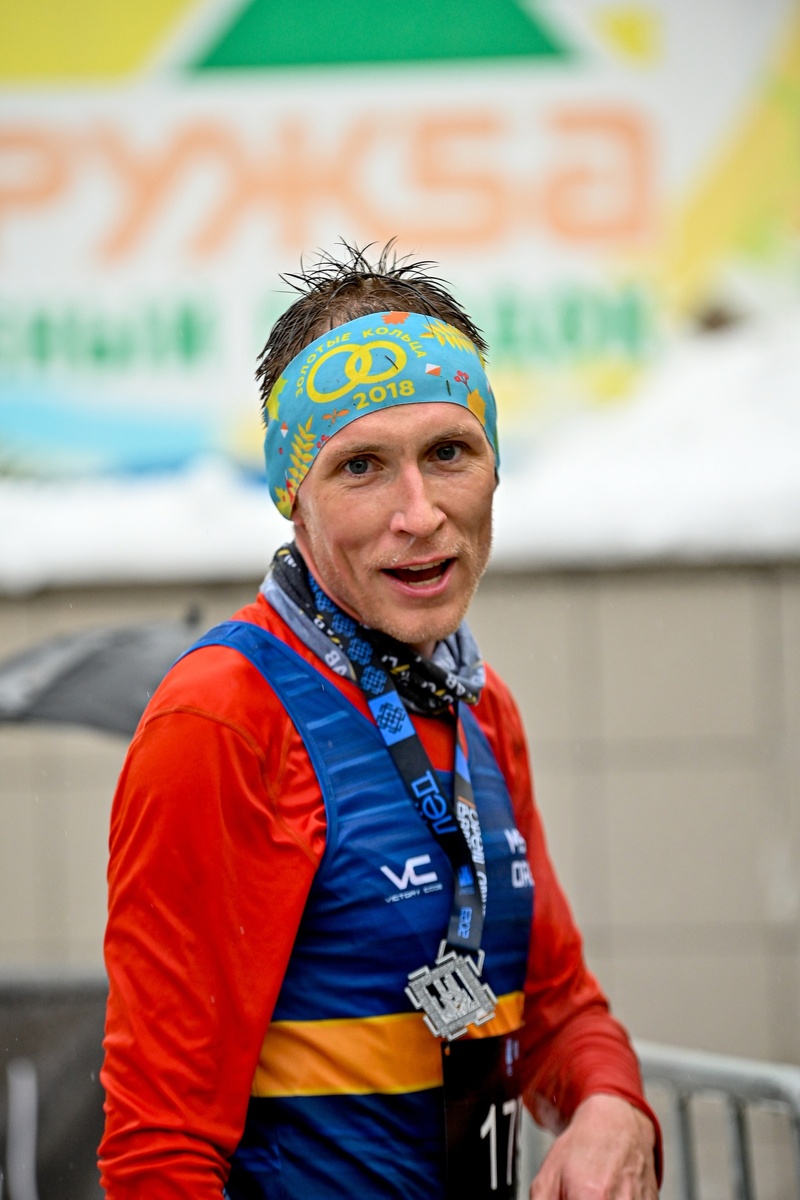 Мокрый, но довольный на финише. В тот день шёл дождь