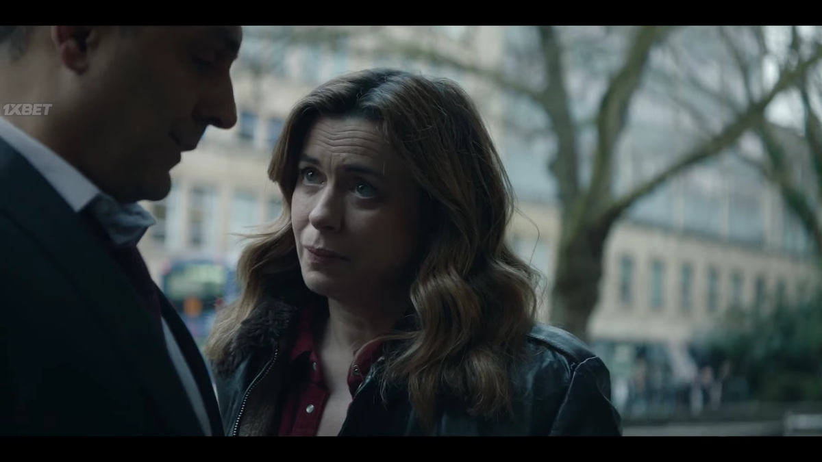 Кадр из сериала.