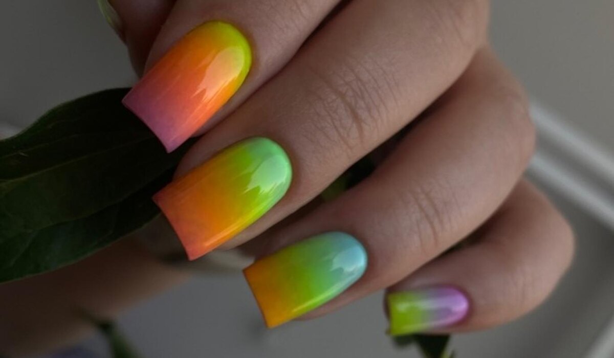     "Отдых ногтям не нужен": разговор с нейл-блогером и инструктором Александрой Поятой