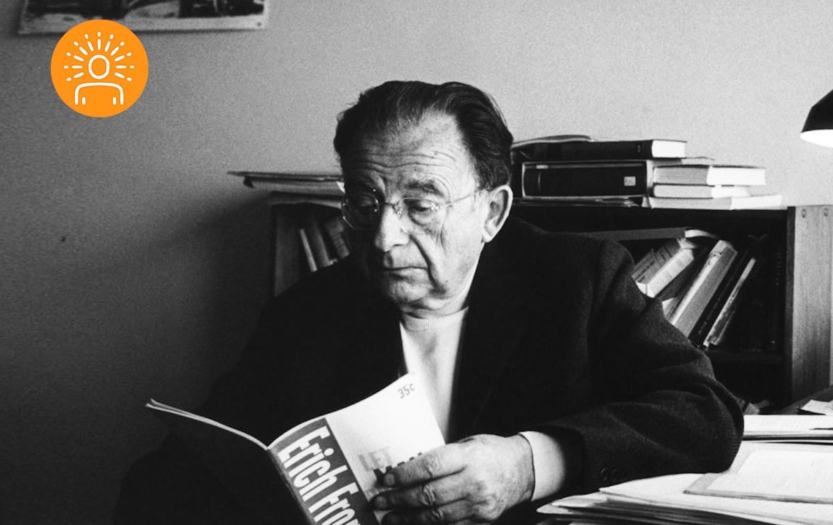 Эрих Зелигманн Фромм — немецкий психолог, философ и доктор социологических наук. Один из основателей неофрейдизма, создатель «гуманистического психоанализа».