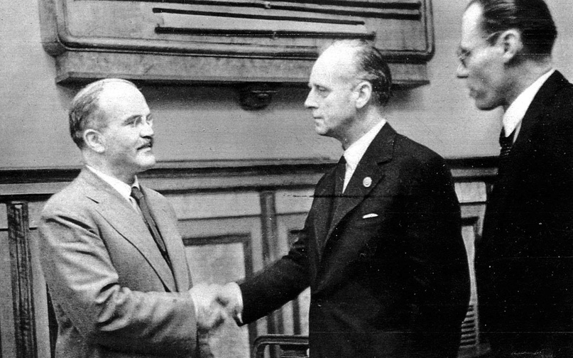 Пакт Молотова Риббентропа. Москва 1939