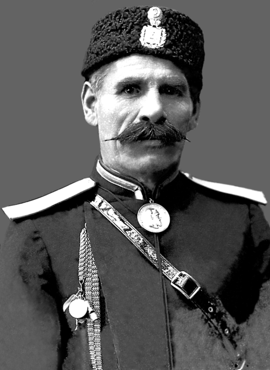 Околоточный надзиратель М. Е. Васильков