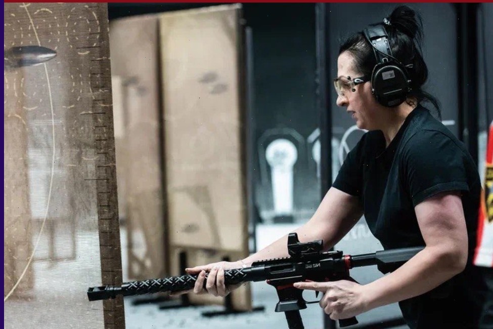 Соревнования по карабину среди женщин