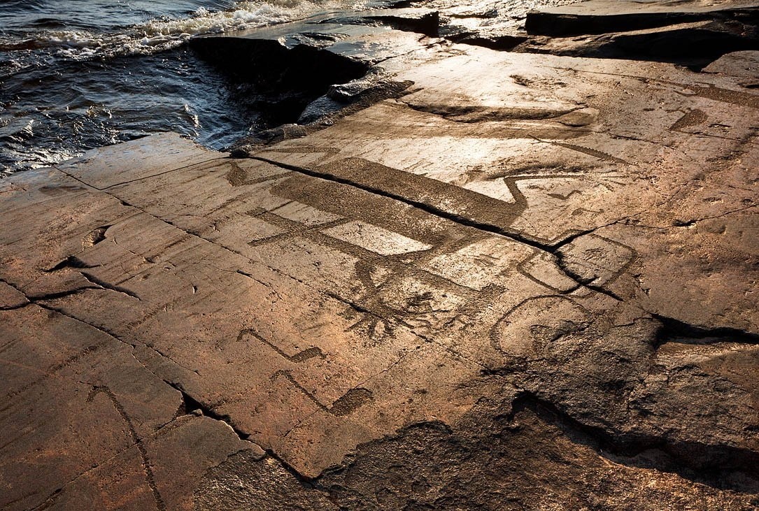 Онежские петроглифы – часть этой культуры. (Фото: kartinkof.club).