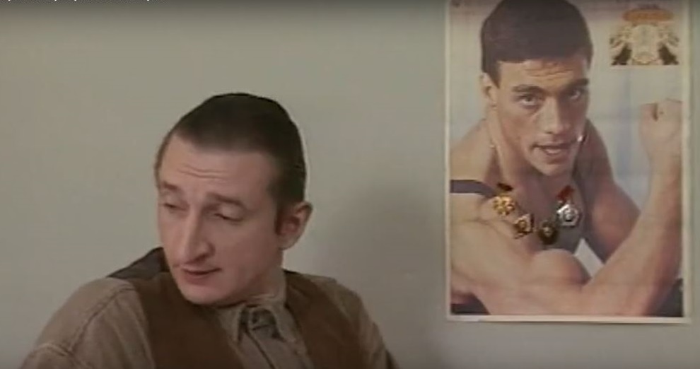 "Улицы разбитых фонарей" скриншот