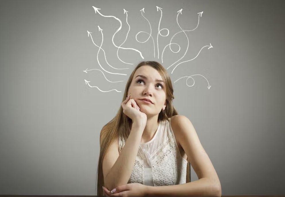 Бог смотрит на это всё и почитает безумием, потому что Его отвергли, а придумали свое. 