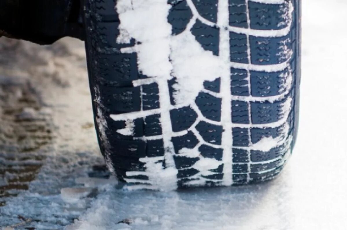    Минтранс назвал сроки, когда необходимо менять резину в Приморье