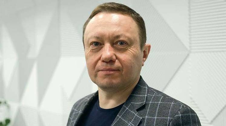    Олег Сердечников Генеральный директор компании Foroom Дмитрий Ноготков: «Мы принципиально не ищем обходных путей для закупки через третьи страны или другими способами — это противоречит нашей внутренней позиции и ценностям»