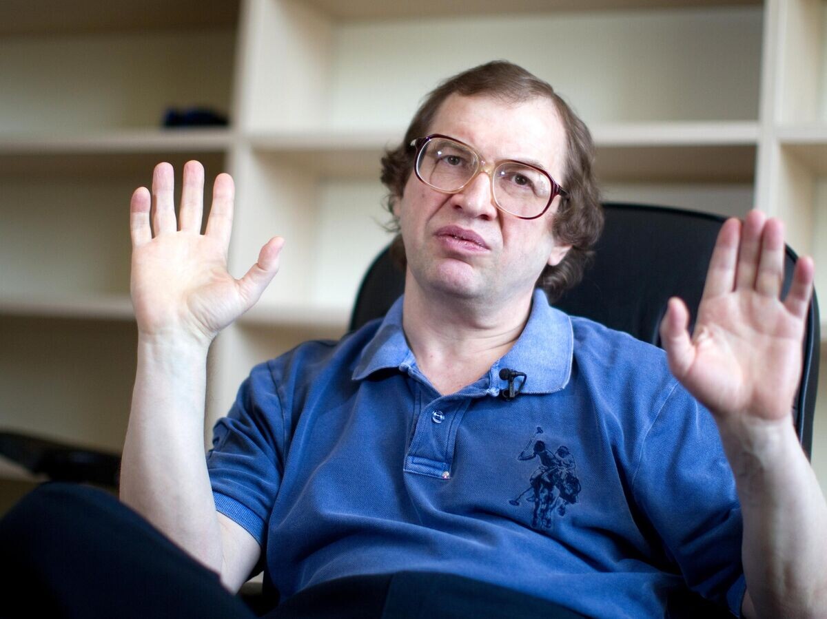 Предприниматель, основатель компании "МММ" Сергей Мавроди© РИА Новости / Илья Питалев
