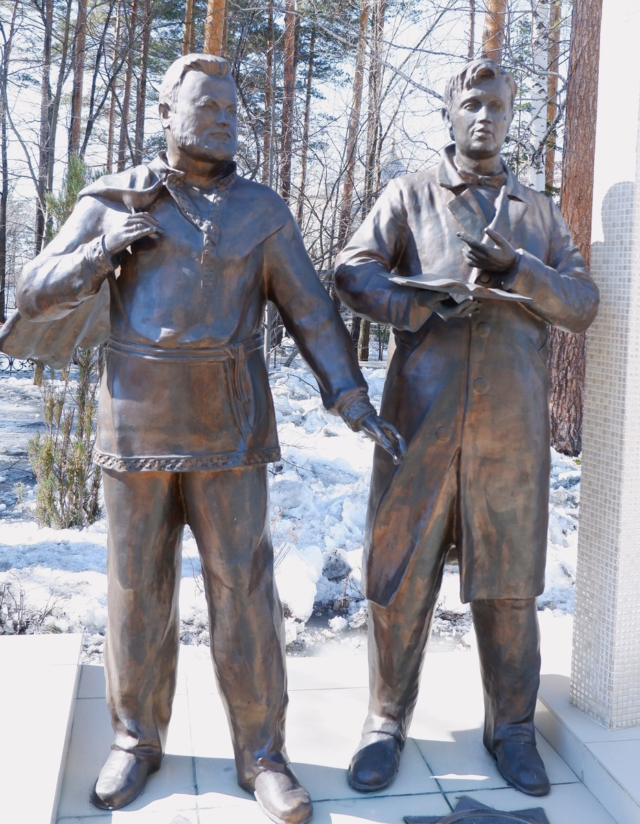 Роберт Рождественский родился в алтайской деревне Косиха в 1932 году