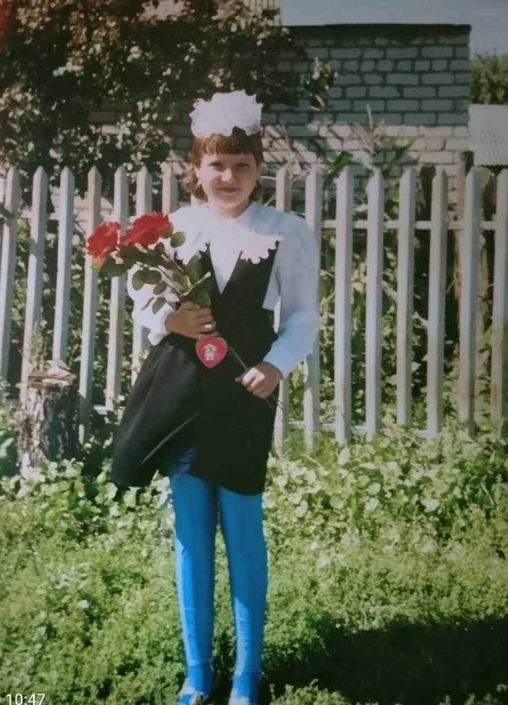 Марина в детстве 2-3 класс 